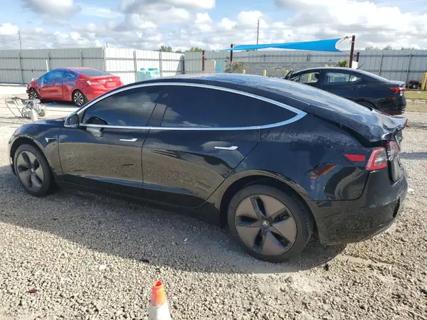 5YJ3E1EA8KF305305 2019 TESLA MODEL 3 - Image 2