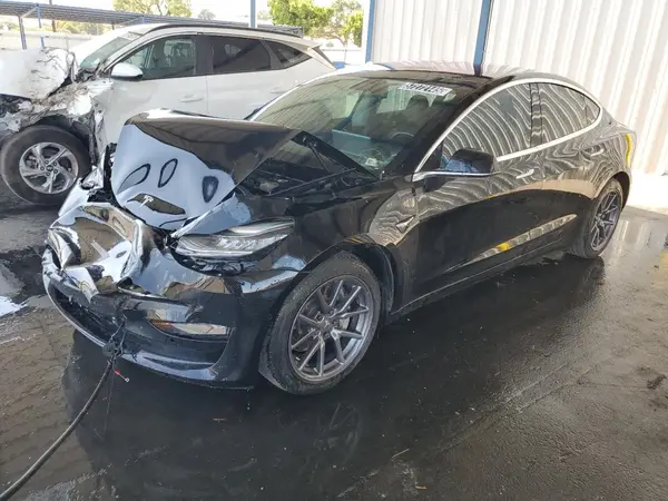 5YJ3E1EA8KF305417 2019 TESLA MODEL 3 - Image 1
