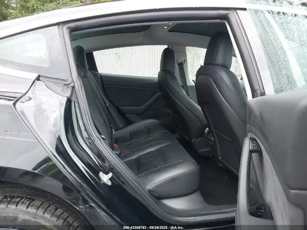5YJ3E1EA8KF306471 2019 TESLA MODEL 3 - Image 8