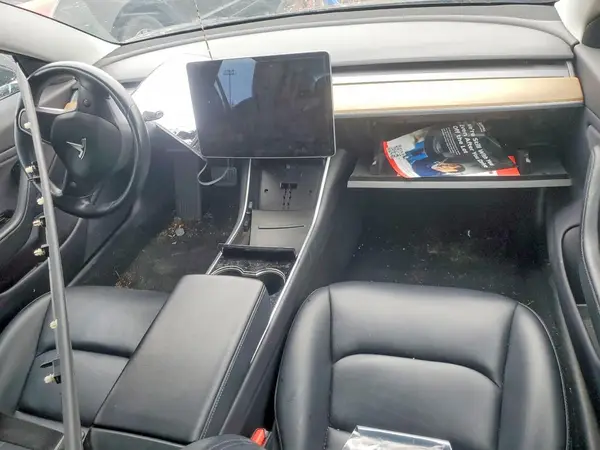 5YJ3E1EA8KF306499 2019 TESLA MODEL 3 - Image 8
