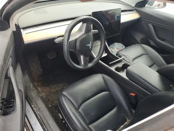 5YJ3E1EA8KF307605 2019 TESLA MODEL 3 - Image 8