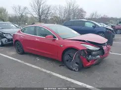 5YJ3E1EA8KF308396 2019 TESLA MODEL 3