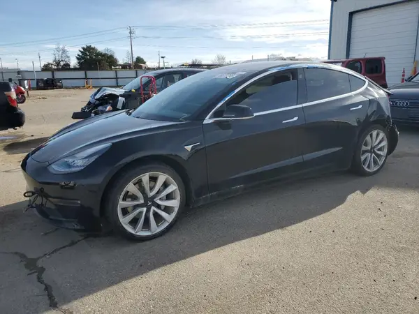 5YJ3E1EA8KF310763 2019 TESLA MODEL 3 - Image 1