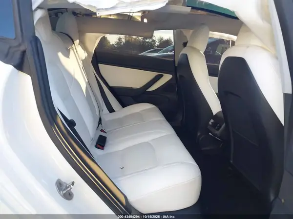 5YJ3E1EA8KF312481 2019 TESLA MODEL 3 - Image 8