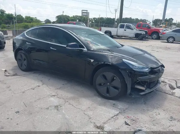 5YJ3E1EA8KF317857 2019 TESLA MODEL 3 - Image 1
