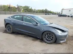 5YJ3E1EA8KF324730 2019 TESLA MODEL 3