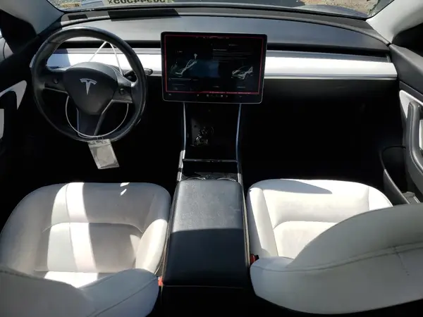 5YJ3E1EA8KF328941 2019 TESLA MODEL 3 - Image 8