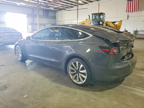 5YJ3E1EA8KF332651 2019 TESLA MODEL 3 - Image 2