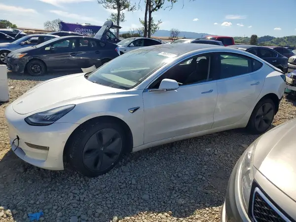 5YJ3E1EA8KF337509 2019 TESLA MODEL 3 - Image 1