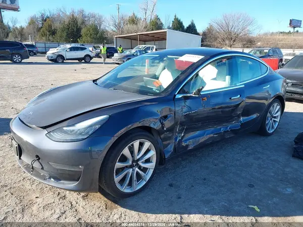 5YJ3E1EA8KF345450 2019 TESLA MODEL 3 - Image 2