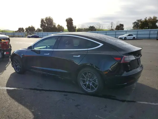 5YJ3E1EA8KF395278 2019 TESLA MODEL 3 - Image 2
