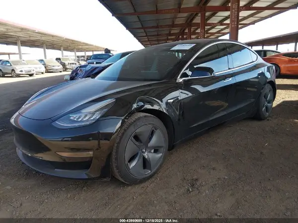 5YJ3E1EA8KF399380 2019 TESLA MODEL 3 - Image 2