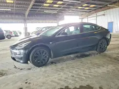 5YJ3E1EA8KF399475 2019 TESLA MODEL 3