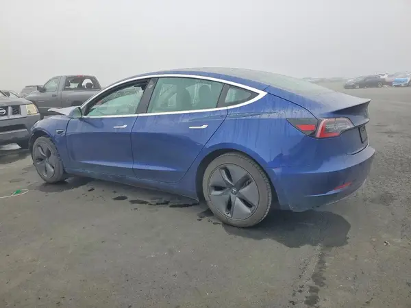 5YJ3E1EA8KF400866 2019 TESLA MODEL 3 - Image 2