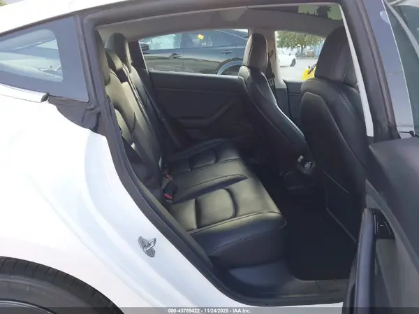 5YJ3E1EA8KF401614 2019 TESLA MODEL 3 - Image 8