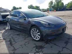5YJ3E1EA8KF401953 2019 TESLA MODEL 3