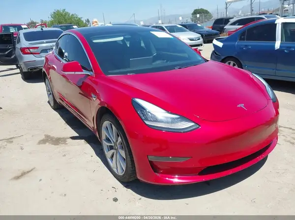 5YJ3E1EA8KF402472 2019 TESLA MODEL 3 - Image 1
