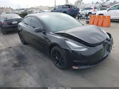 5YJ3E1EA8KF402648 2019 TESLA MODEL 3