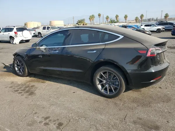 5YJ3E1EA8KF410572 2019 TESLA MODEL 3 - Image 2