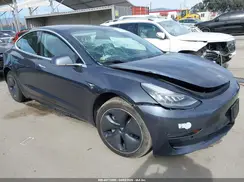 5YJ3E1EA8KF410944 2019 TESLA MODEL 3