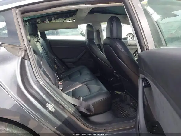 5YJ3E1EA8KF410944 2019 TESLA MODEL 3 - Image 8