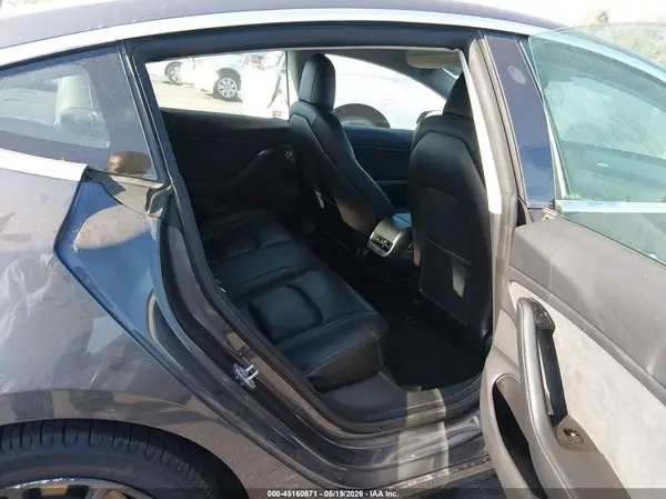 5YJ3E1EA8KF416274 2019 TESLA MODEL 3 - Image 8