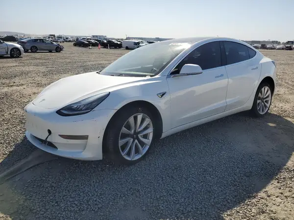 5YJ3E1EA8KF417568 2019 TESLA MODEL 3 - Image 1