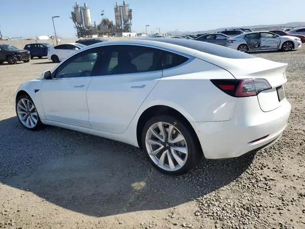 5YJ3E1EA8KF417568 2019 TESLA MODEL 3 - Image 2