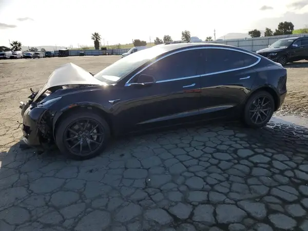 5YJ3E1EA8KF424584 2019 TESLA MODEL 3 - Image 1