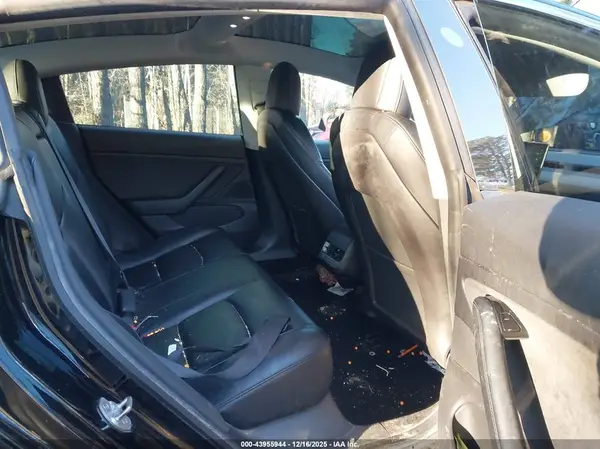 5YJ3E1EA8KF424651 2019 TESLA MODEL 3 - Image 8
