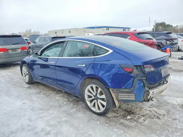 5YJ3E1EA8KF428702 2019 TESLA MODEL 3 - Image 2
