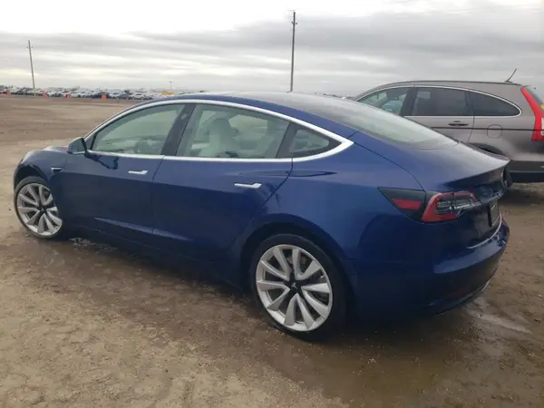 5YJ3E1EA8KF432099 2019 TESLA MODEL 3 - Image 2