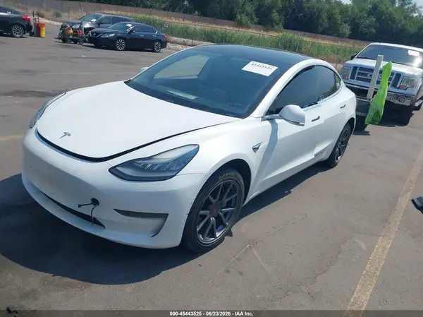 5YJ3E1EA8KF435701 2019 TESLA MODEL 3 - Image 2