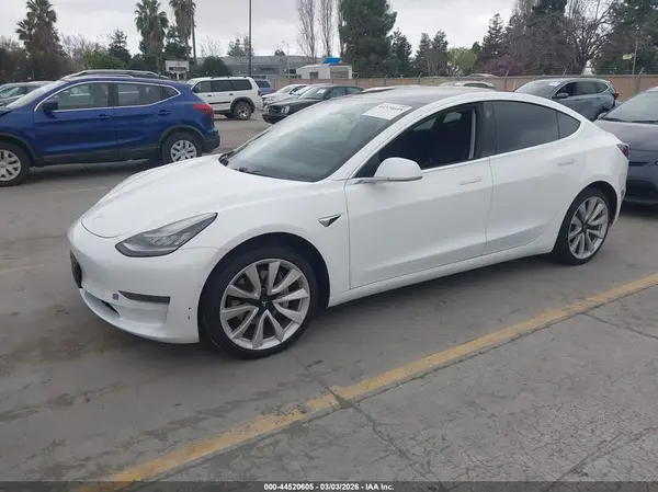 5YJ3E1EA8KF436265 2019 TESLA MODEL 3 - Image 2