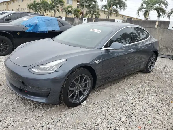 5YJ3E1EA8KF436508 2019 TESLA MODEL 3 - Image 1