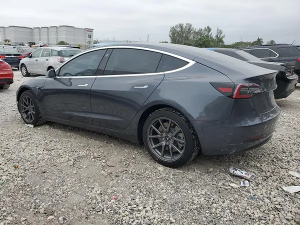 5YJ3E1EA8KF436508 2019 TESLA MODEL 3 - Image 2