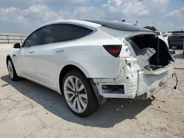 5YJ3E1EA8KF444799 2019 TESLA MODEL 3 - Image 2