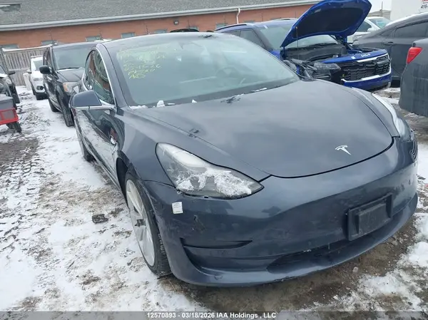 5YJ3E1EA8KF447122 2019 TESLA MODEL 3