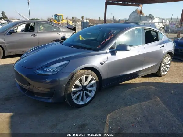 5YJ3E1EA8KF447296 2019 TESLA MODEL 3 - Image 2