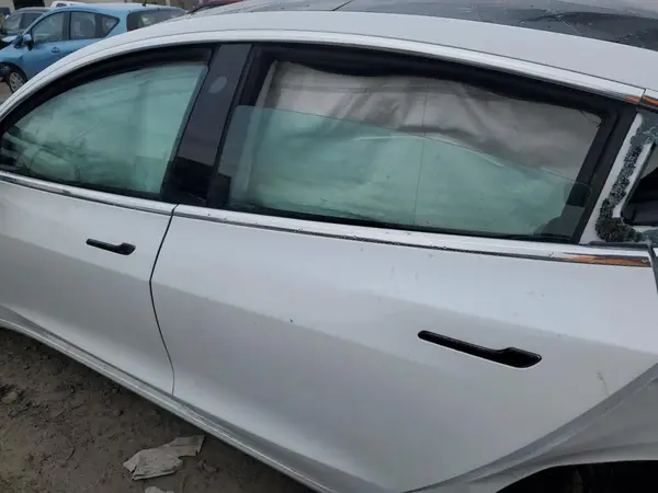 5YJ3E1EA8KF466382 2019 TESLA MODEL 3 - Image 8