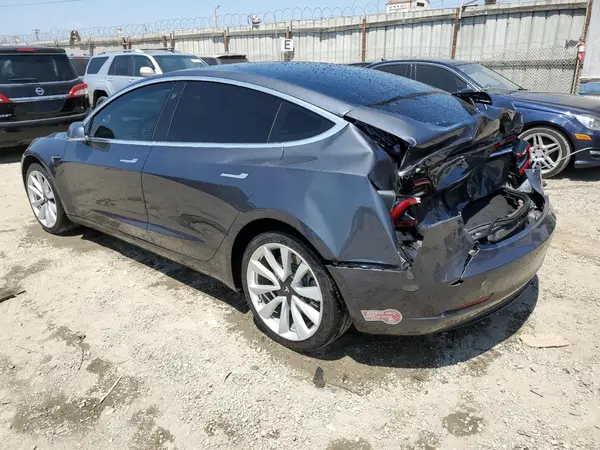 5YJ3E1EA8KF476006 2019 TESLA MODEL 3 - Image 2