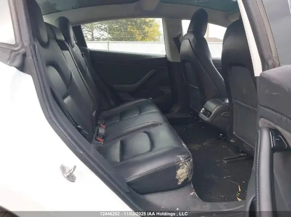 5YJ3E1EA8KF480380 2019 TESLA MODEL 3 - Image 8