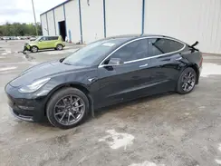 5YJ3E1EA8KF483425 2019 TESLA MODEL 3