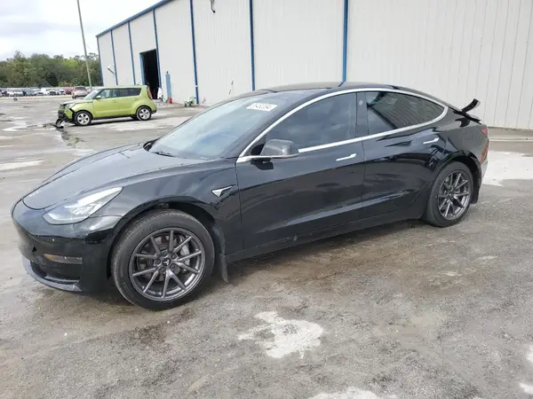 5YJ3E1EA8KF483425 2019 TESLA MODEL 3 - Image 1