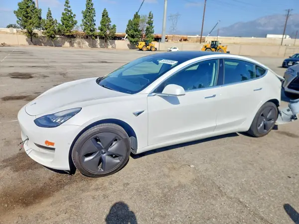 5YJ3E1EA8KF484557 2019 TESLA MODEL 3 - Image 1