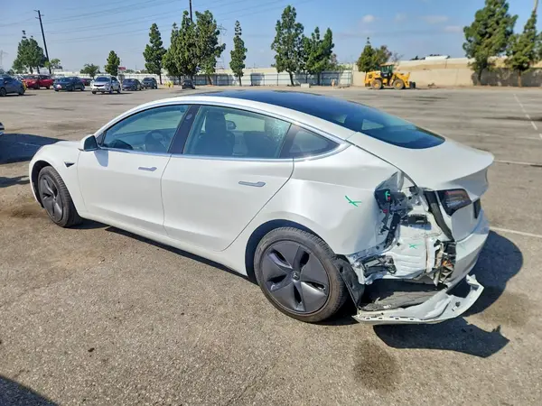 5YJ3E1EA8KF484557 2019 TESLA MODEL 3 - Image 2