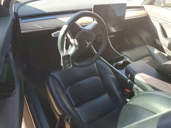 5YJ3E1EA8KF484929 2019 TESLA MODEL 3 - Image 8