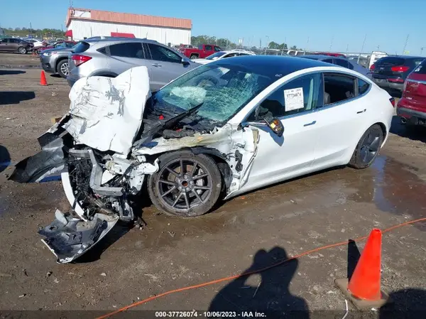 5YJ3E1EA8KF484932 2019 TESLA MODEL 3 - Image 2