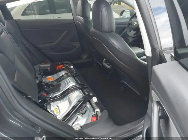 5YJ3E1EA8KF542991 2019 TESLA MODEL 3 - Image 8