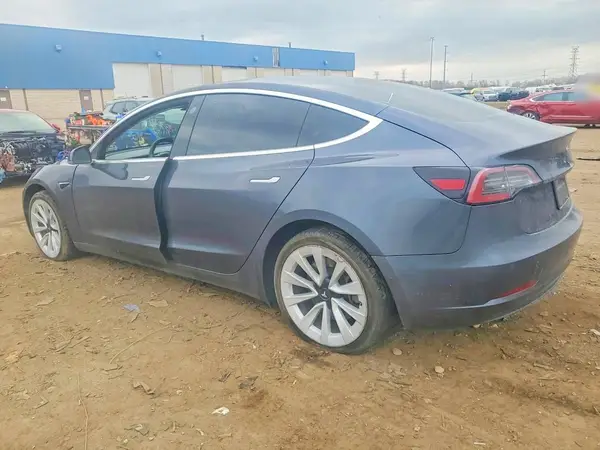 5YJ3E1EA8KF543011 2019 TESLA MODEL 3 - Image 2